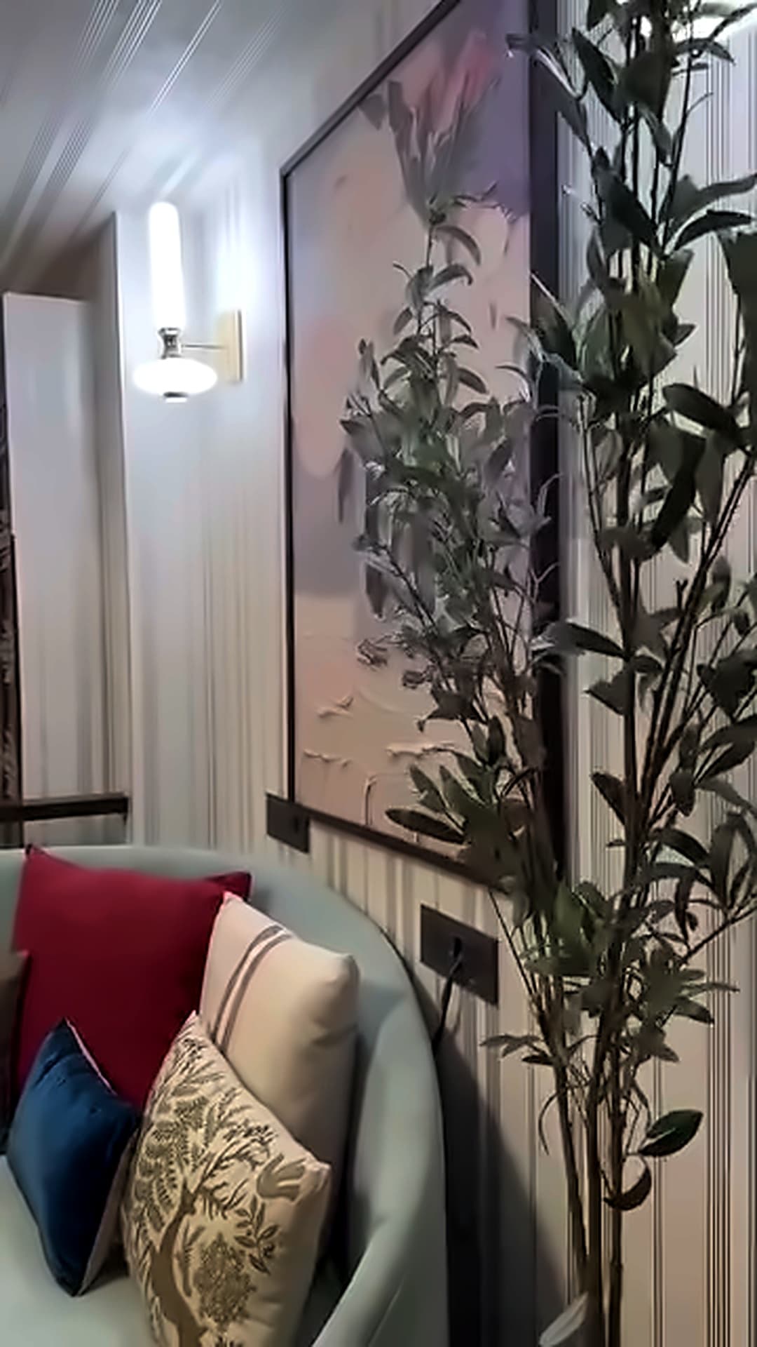 Residential Building in DLF Phase 4, Gurgaon — 24
