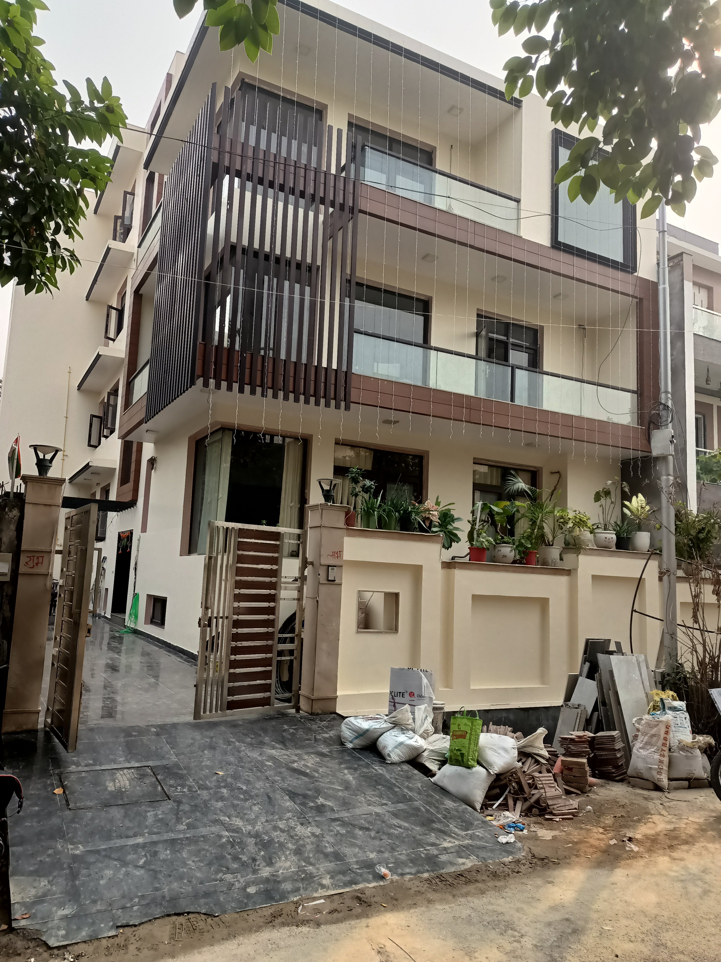 On site, DLF Phase 4 — 2023