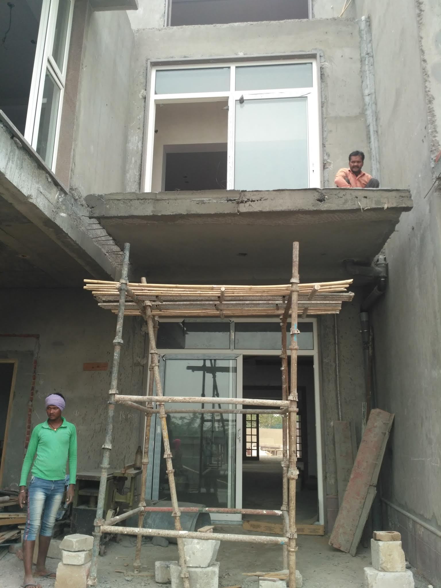 DLF Phase 4 — 2024
